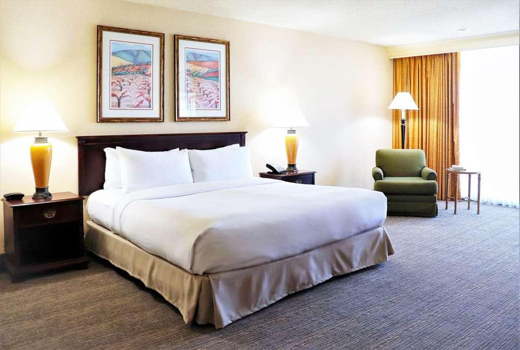 Doubletree By Hilton San Jose Otel Oda fotoğraf