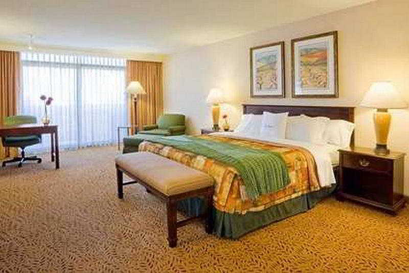 Doubletree By Hilton San Jose Otel Oda fotoğraf
